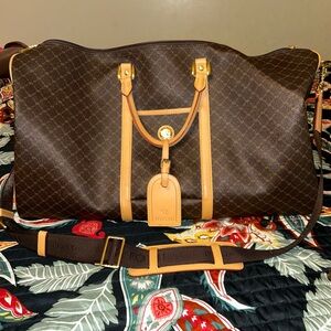 Rioni Men's Duffel Bag in Rich Brown and Tan